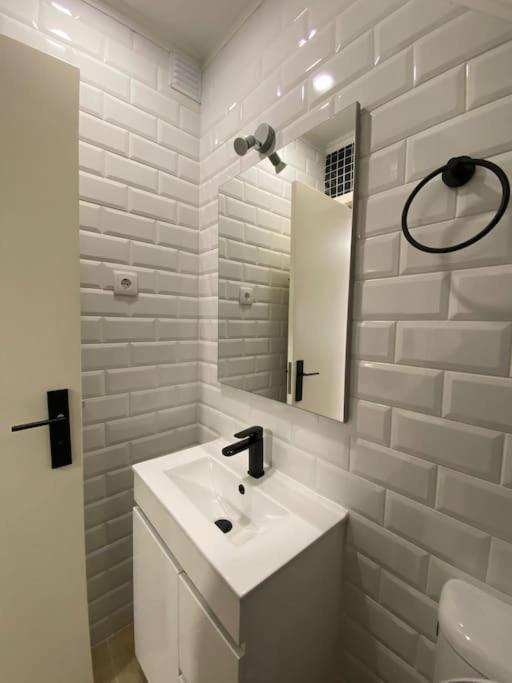 Artistic Digital Getaway - Patio & Great Location! Apartman Lisboa Kültér fotó